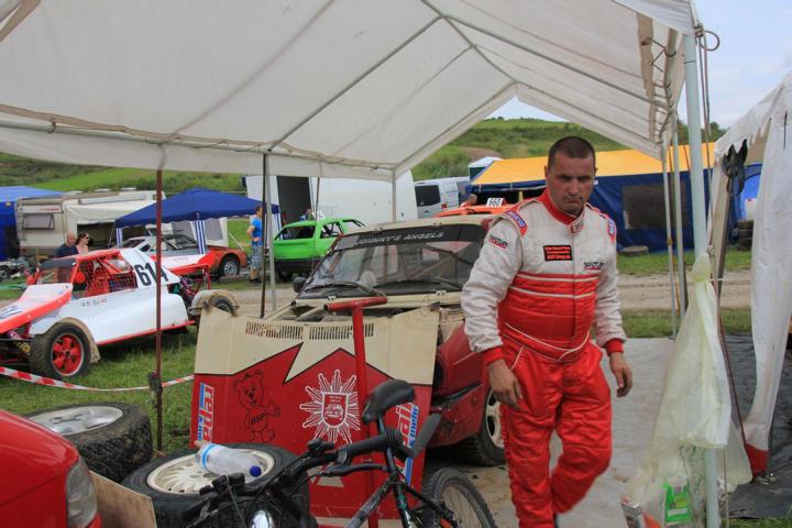 oschi_001.jpg