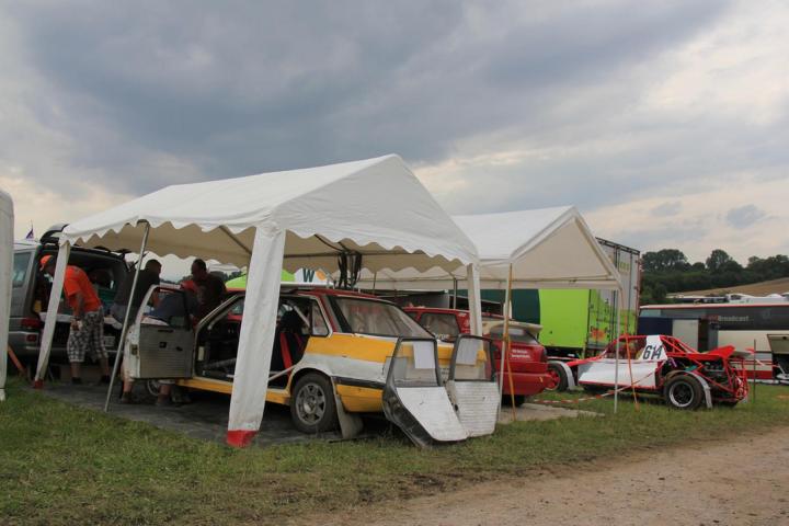 oschi_004.jpg